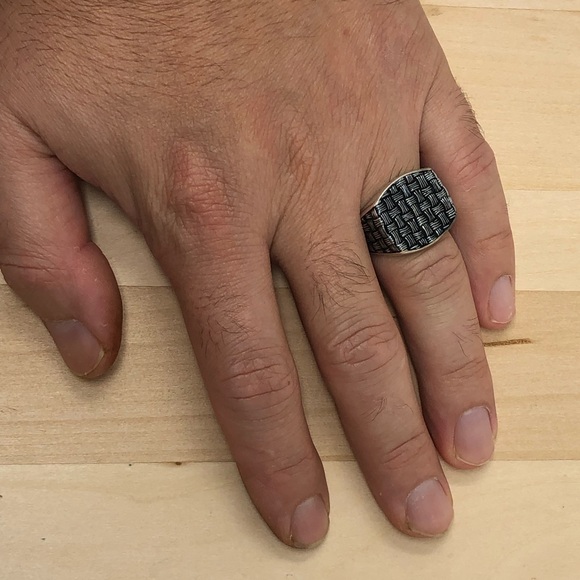 925 Sterling Silver Woven knot Design Men's Ring - Picture 5 of 5